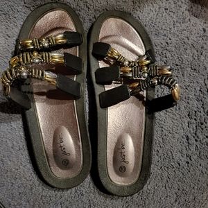 Women's sandals